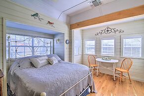 Grand Fredericksburg Retreat - Walk to Main St!