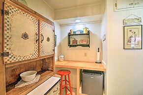 Grand Fredericksburg Retreat - Walk to Main St!