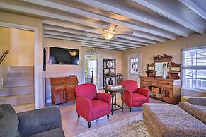 Grand Fredericksburg Retreat - Walk to Main St!