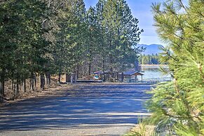 Woodsy Riverfront Retreat in Trout Creek Montana!