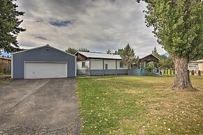 Woodsy Riverfront Retreat in Trout Creek Montana!