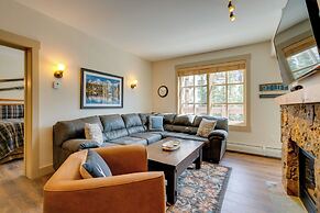 Walk to Copper Mountain: Center Village Condo!