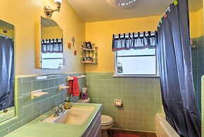 Tow Retreat on Lake Buchanan w/ Dock & Kayaks!