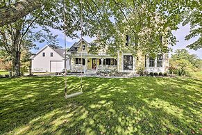 On-site Pond: Spacious Family Home in Jefferson!