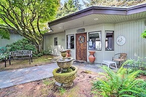 Enchanting Coos Bay Sanctuary w/ Lush Views!