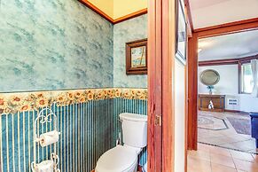 Enchanting Coos Bay Sanctuary w/ Lush Views!