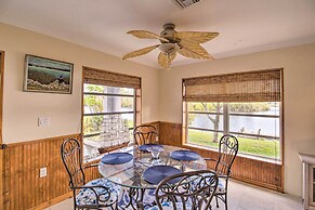 Pet-friendly Sebastian Home on Lake; Golf Nearby