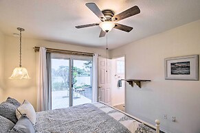 Pet-friendly Sebastian Home on Lake; Golf Nearby