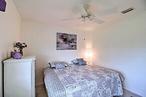 Pet-friendly Sebastian Home on Lake; Golf Nearby