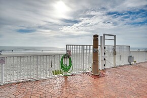 Daytona Beach Condo w/ Ocean-view Balcony!