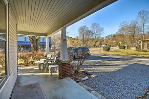 Damascus Vacation Rental - Bike, Hike & Sip!