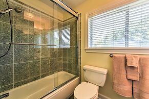 Lakefront Houston House - 1 Mi to Space Center!