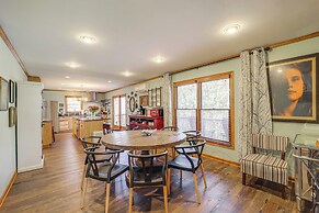 Private Blue Ridge Retreat: Hot Tub & Pool Table!