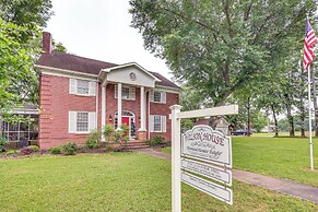 Delightful Retreat w/ Fireplace + Large Yard!