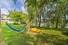Peaceful Horicon Studio w/ Rock River Access!