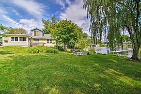 Peaceful Horicon Studio w/ Rock River Access!