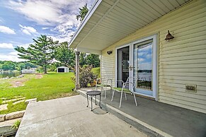 Peaceful Horicon Studio w/ Rock River Access!