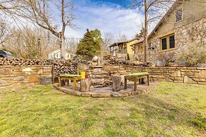 Historic 'hardy House' on Main Street w/ Fire Pit!
