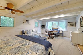 Cozy Nantucket Cottage on Saint Marys River!