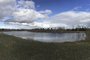 800-acre Au Gres Oasis: 2 Ponds + ATV Trails!
