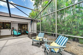 4 Mi to Beach: Coastal Cape Coral Home