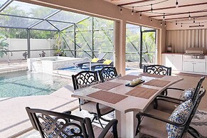 4 Mi to Beach: Coastal Cape Coral Home