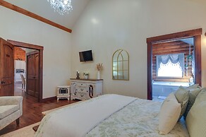 'the Cliffrose Cabin' - Hike, Relax, Explore!