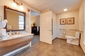 Spacious Branson Condo ~ 3 Mi to Downtown!