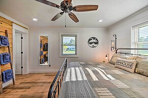 Broken Bow Retreat w/ Large Yard + Fire Pit!