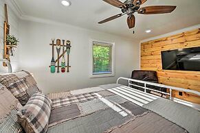 Broken Bow Retreat w/ Large Yard + Fire Pit!