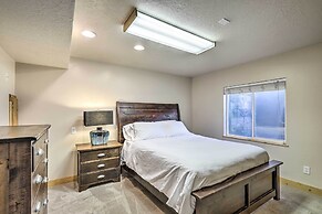 Luxe Heber City Cabin + Hot Tub & Guest House