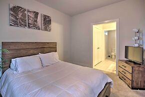 Central Houston Townhouse - 1 Mi to Downtown!