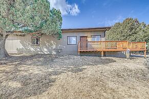 Modern Mtn Home w/ Sports Court, Near Alto Lake!