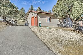 Modern Mtn Home w/ Sports Court, Near Alto Lake!