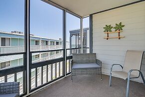 Coastal Condo on Beach w/ Community Pool Access!