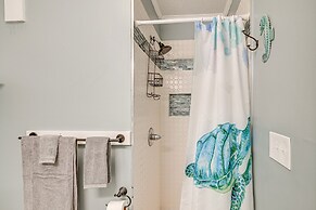 Coastal Condo on Beach w/ Community Pool Access!