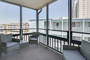 Coastal Condo on Beach w/ Community Pool Access!