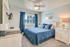 Coastal Condo on Beach w/ Community Pool Access!