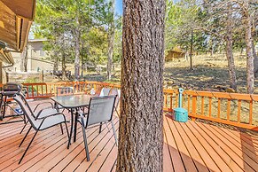 Quiet Ruidoso Getaway ~ 18 Mi to Ski Apache!