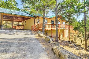 Quiet Ruidoso Getaway ~ 18 Mi to Ski Apache!