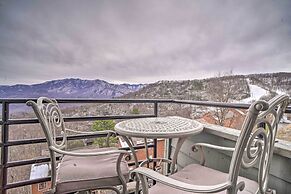 Studio ~ 3 Mi to Great Smoky Mountain Nat'l Park!