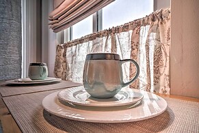 Studio ~ 3 Mi to Great Smoky Mountain Nat'l Park!