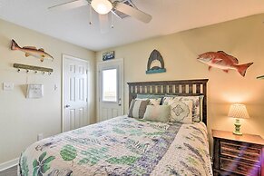 Private Beach Access: Coastal Freeport Home!