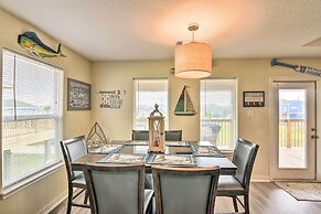 Private Beach Access: Coastal Freeport Home!