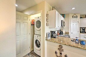 Private Beach Access: Coastal Freeport Home!