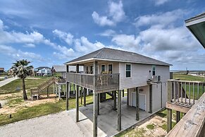 Private Beach Access: Coastal Freeport Home!