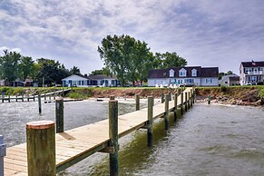 Choptank River Beach Home w/ Pier in Cambridge!
