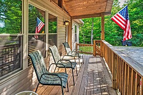Charming Getaway w/ Lake Cumberland Views!