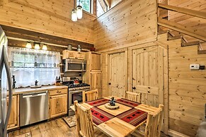 Reconnect With Nature at Timber Creek Cabin!