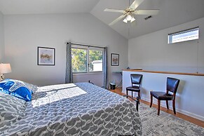 Southport Condo With Fire Pit, Deck & Private Pool